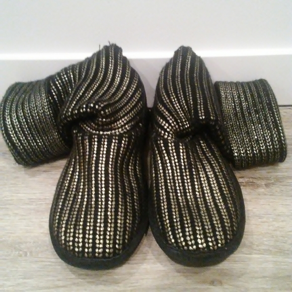 BEARPAW Women's Knitallic Boots Size US8 - Picture 1 of 8